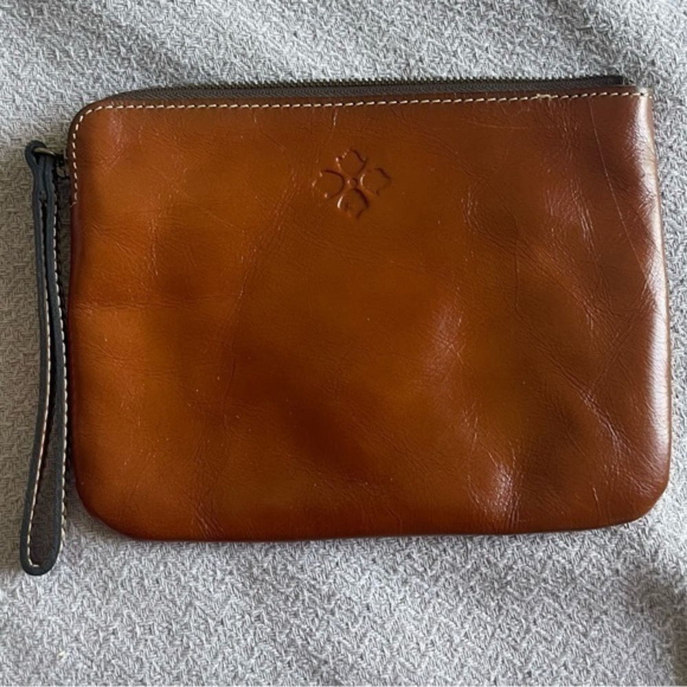 Patricia Nash Leather Faux Suede Wristlet Clutch Designer Clean